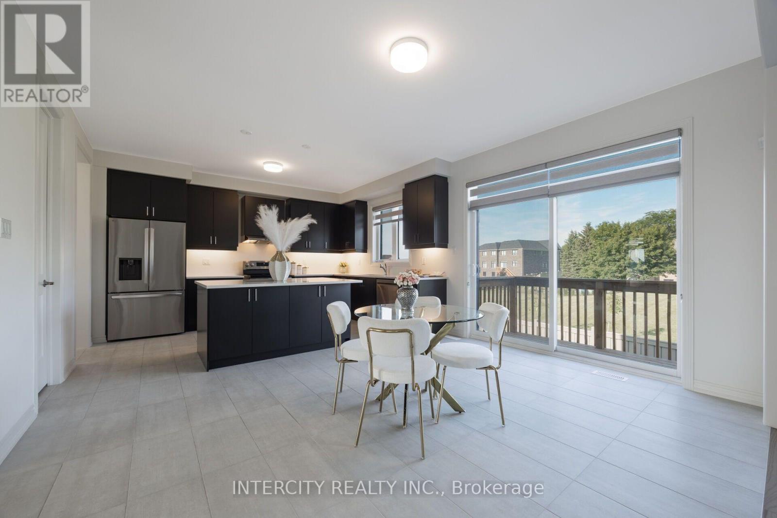 8 Elderberry Way, Adjala-Tosorontio, Ontario  L0G 1W0 - Photo 16 - N13639432