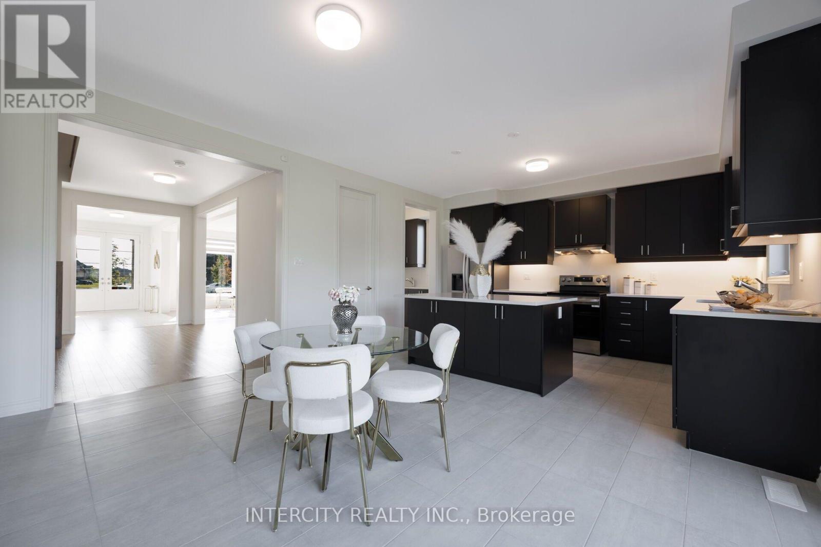 8 Elderberry Way, Adjala-Tosorontio, Ontario  L0G 1W0 - Photo 17 - N13639432