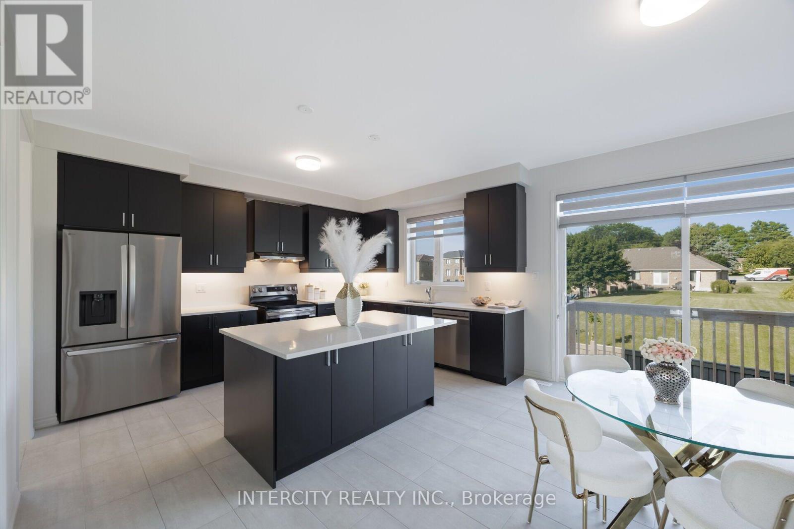 8 Elderberry Way, Adjala-Tosorontio, Ontario  L0G 1W0 - Photo 19 - N13639432