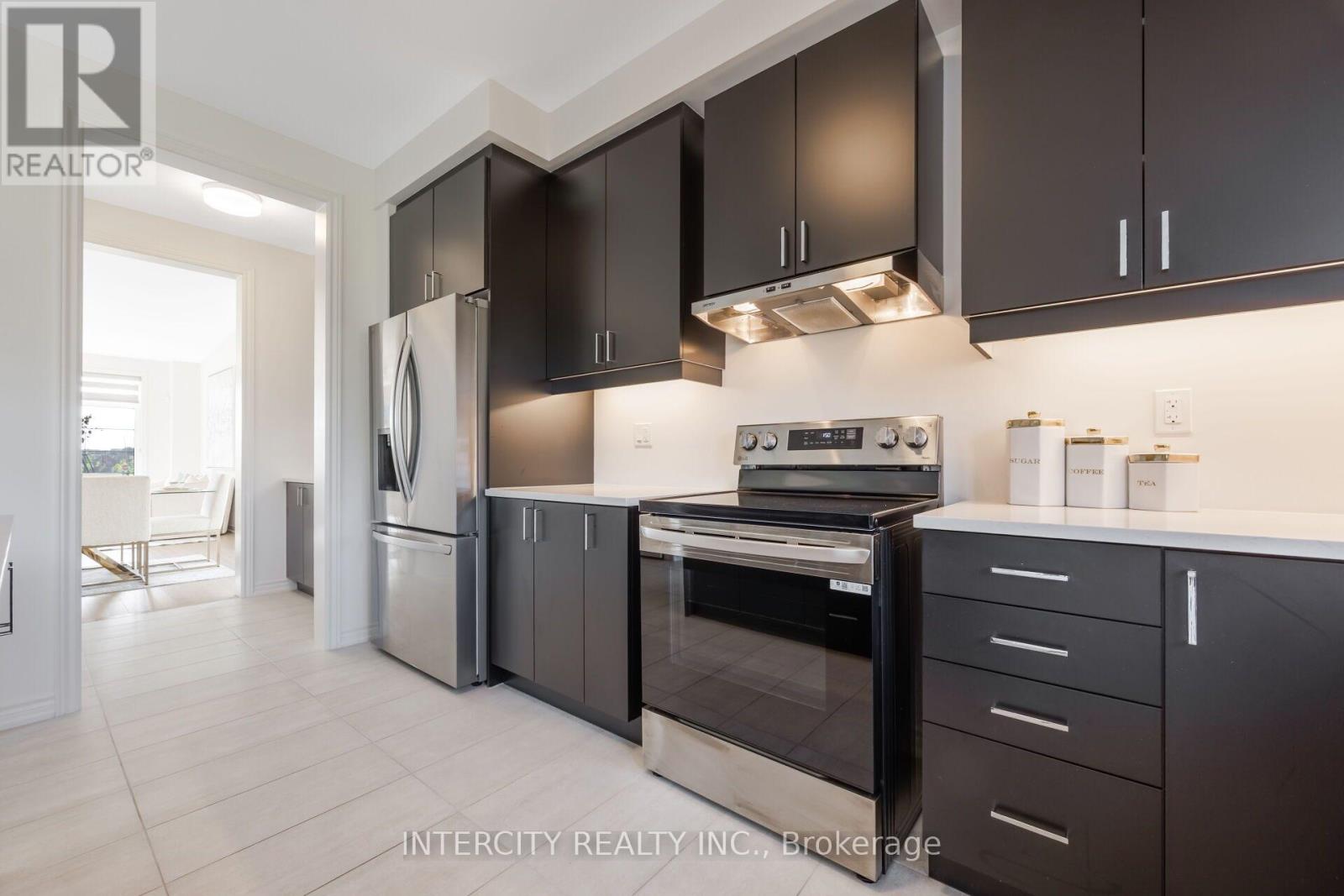 8 Elderberry Way, Adjala-Tosorontio, Ontario  L0G 1W0 - Photo 25 - N13639432