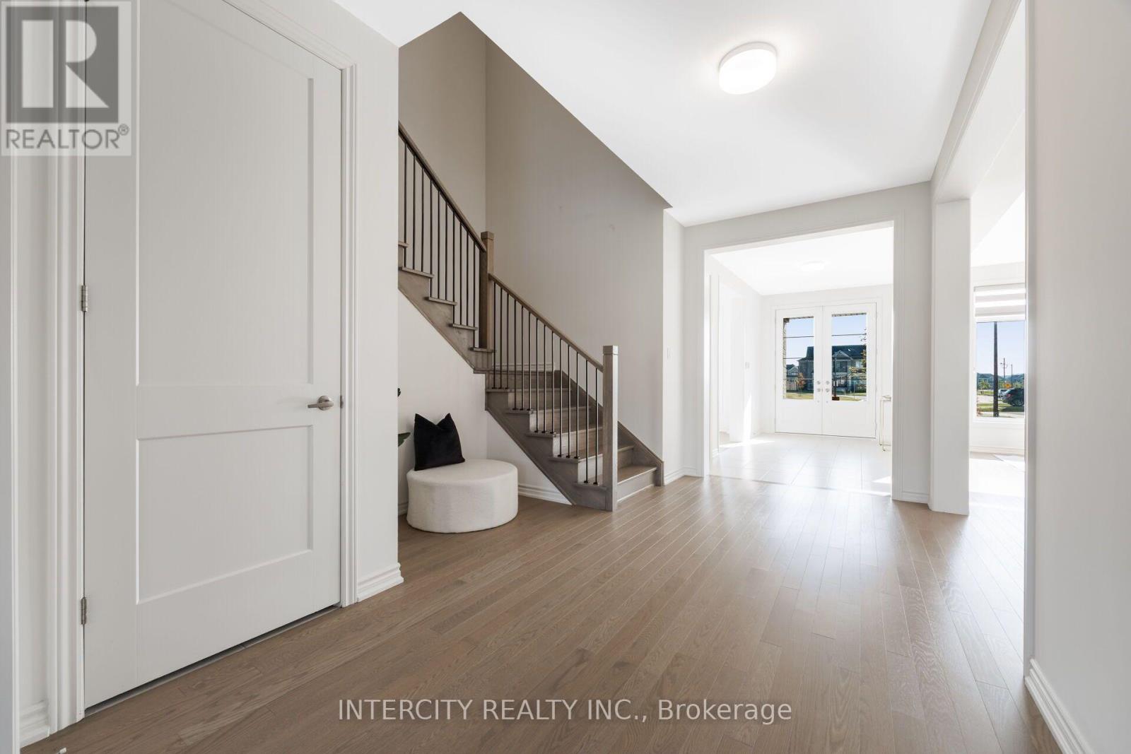 8 Elderberry Way, Adjala-Tosorontio, Ontario  L0G 1W0 - Photo 27 - N13639432