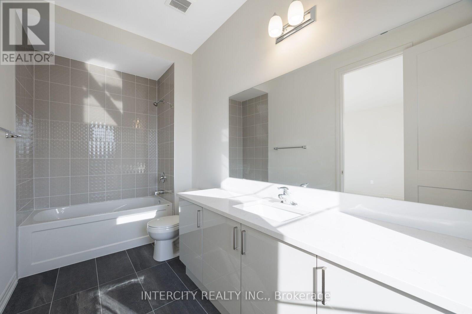 8 Elderberry Way, Adjala-Tosorontio, Ontario  L0G 1W0 - Photo 41 - N13639432