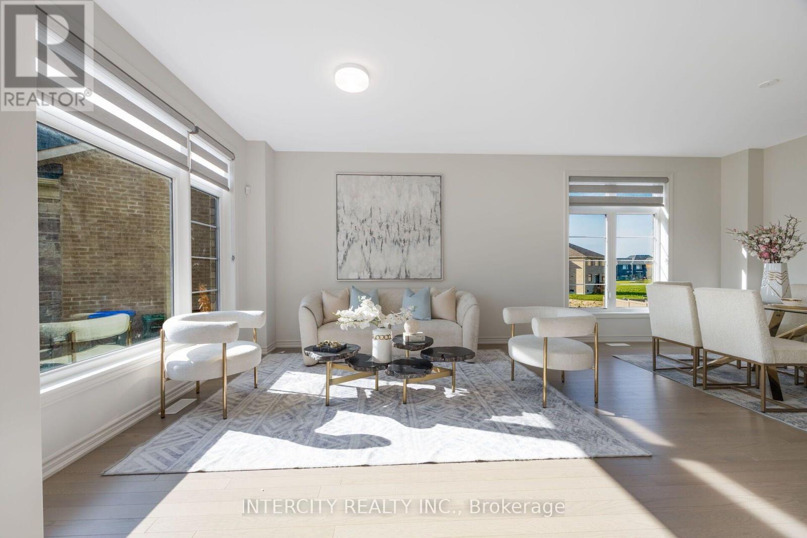 8 Elderberry Way, Adjala-Tosorontio, Ontario  L0G 1W0 - Photo 5 - N13639432