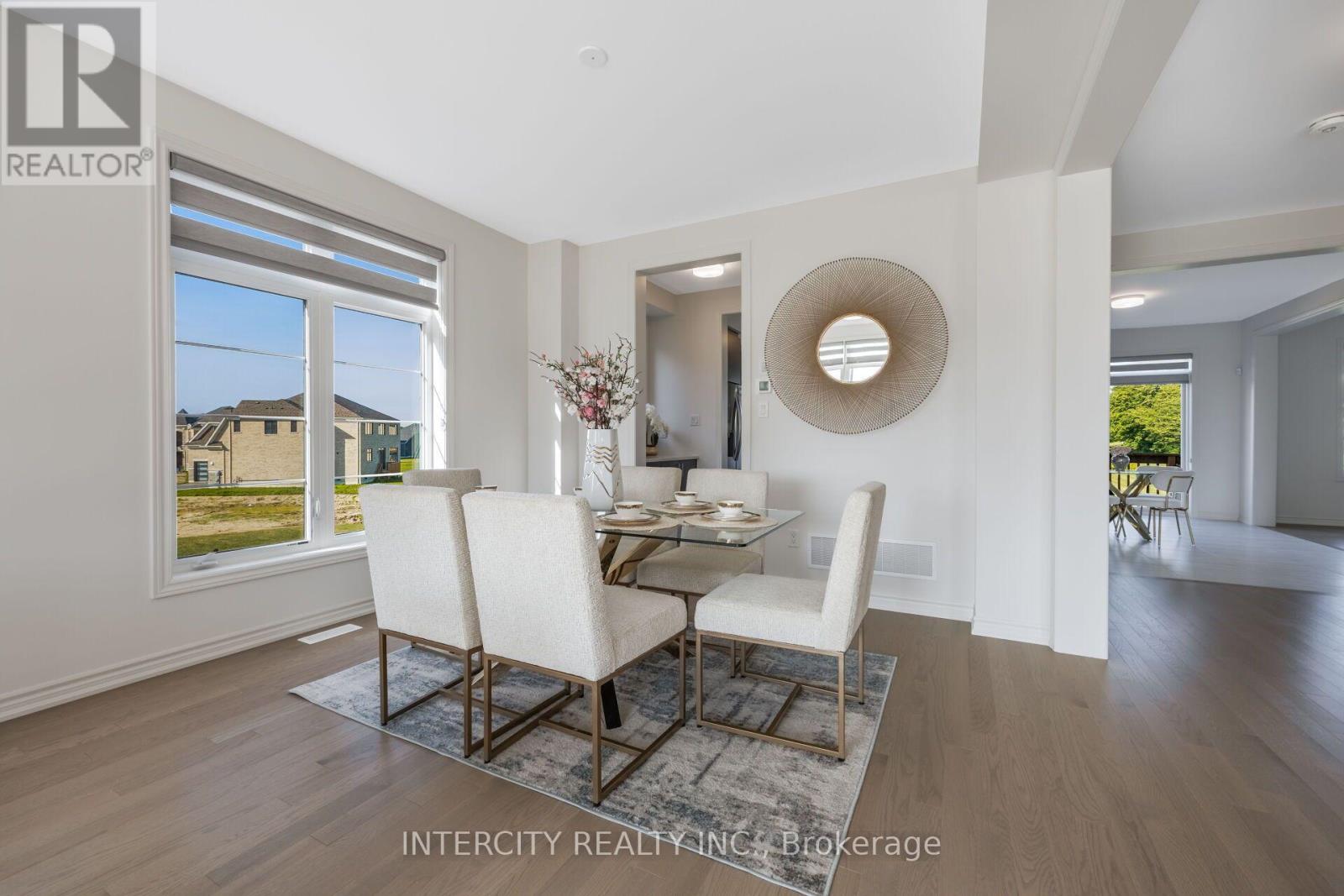 8 Elderberry Way, Adjala-Tosorontio, Ontario  L0G 1W0 - Photo 8 - N13639432