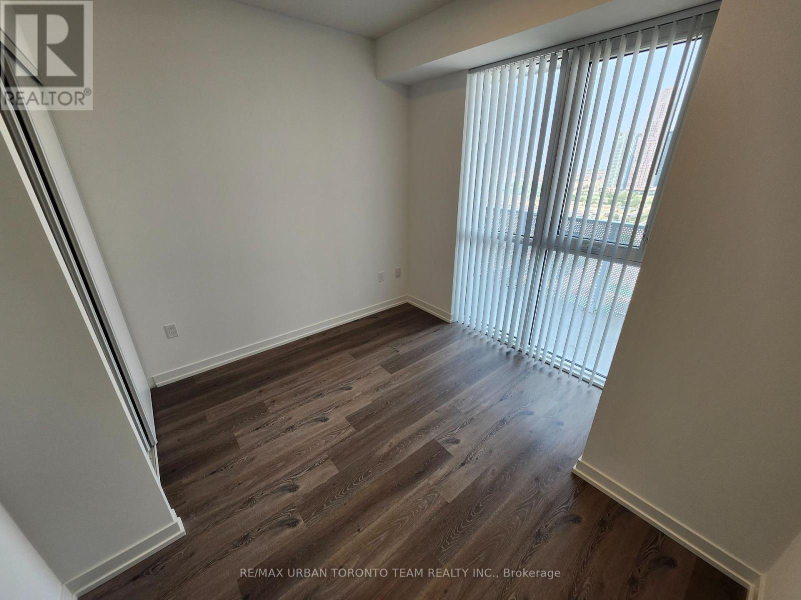 2508 - 28 Interchange Way, Vaughan (Vaughan Corporate Centre), Ontario  L4K 0P8 - Photo 6 - N13639440