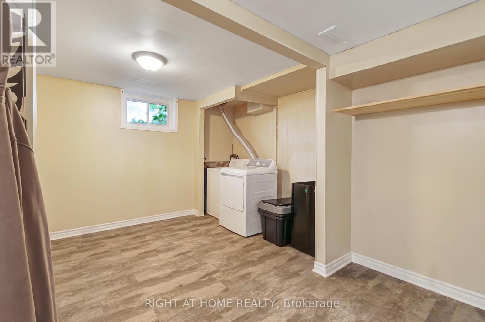 201 Steel Street, Barrie, Ontario L4M 2G8 - Photo 15 - S13639300