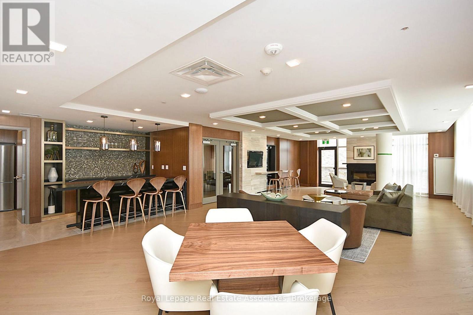 Gr26 - 1575 Lakeshore Road W, Mississauga, Ontario  L5J 0B1 - Photo 34 - W13639174