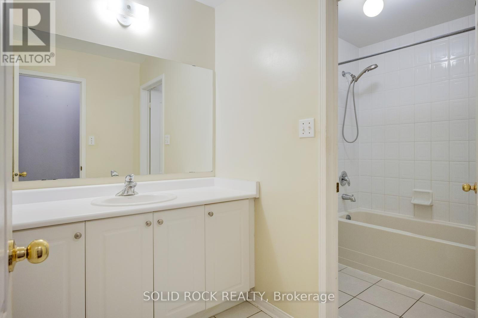 41 Trumpet Valley Boulevard, Brampton, Ontario  L7A 2Z8 - Photo 34 - W13639192