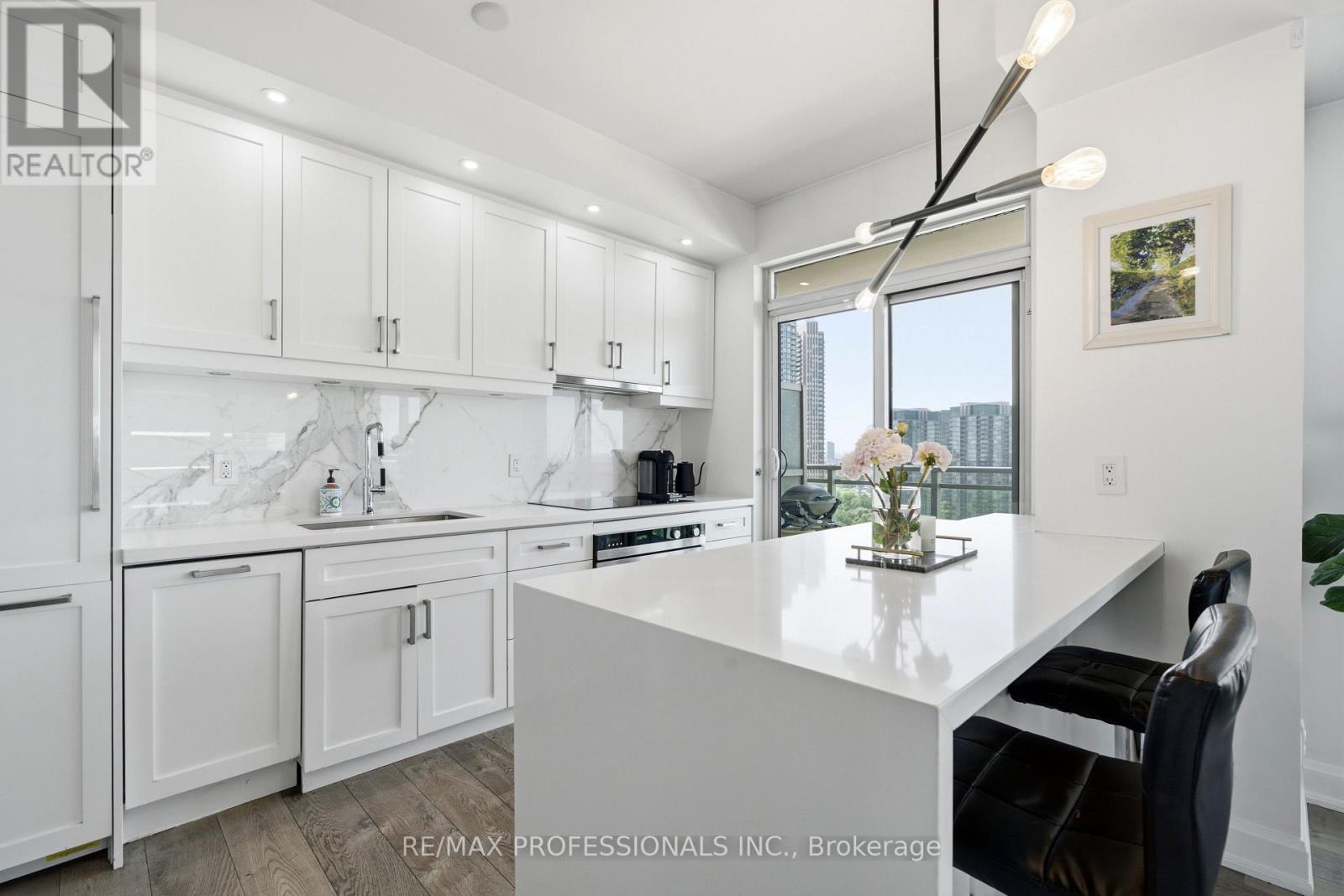 1904 - 33 Shore Breeze Drive, Toronto, Ontario  M8V 0G1 - Photo 10 - W13639220