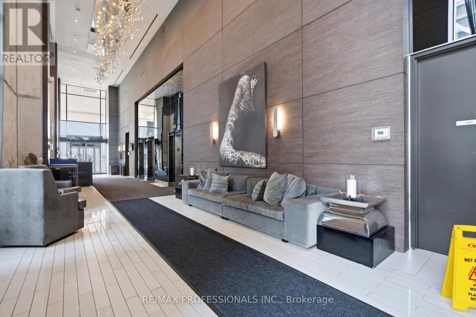 1904 - 33 Shore Breeze Drive, Toronto, Ontario  M8V 0G1 - Photo 4 - W13639220