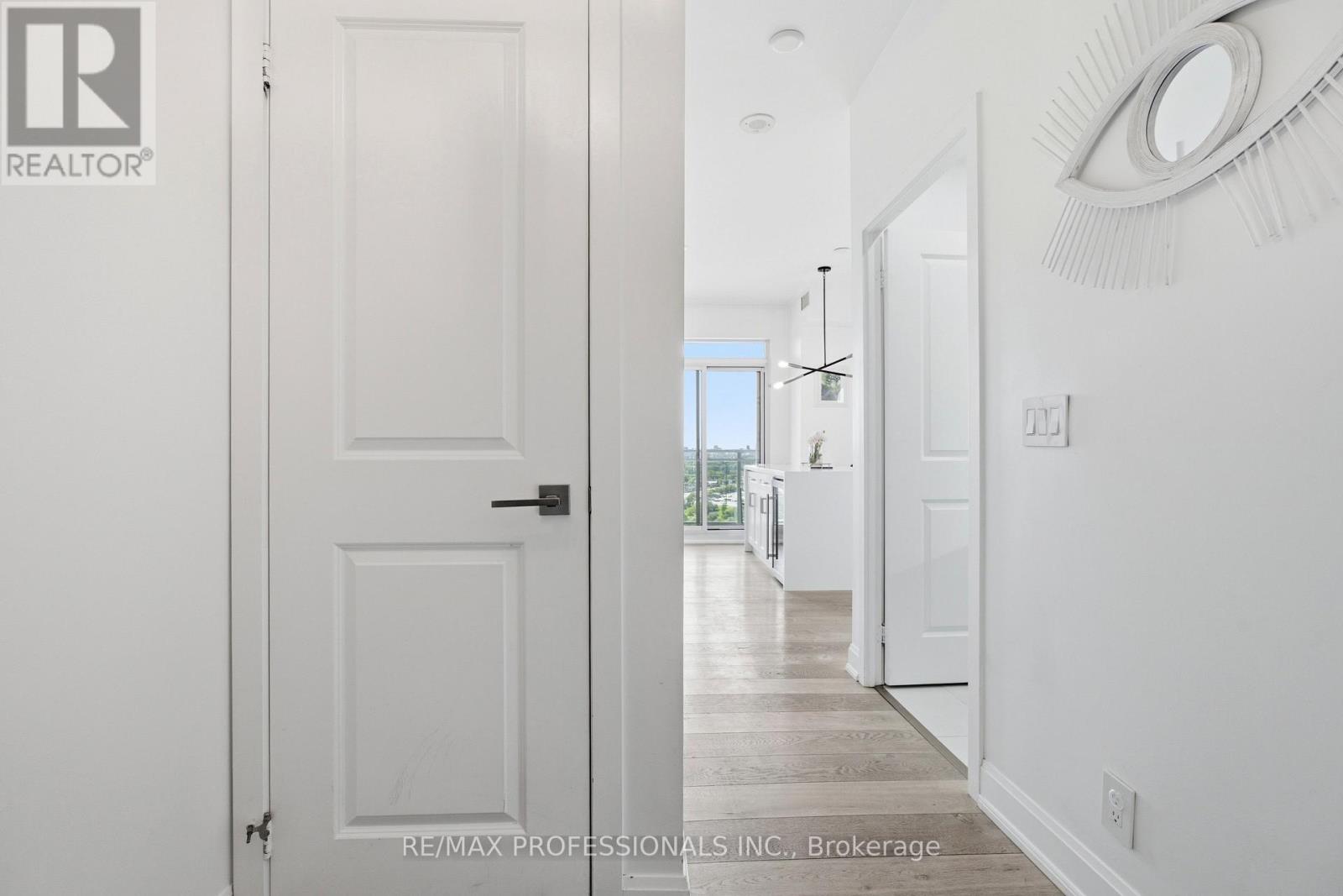 1904 - 33 Shore Breeze Drive, Toronto, Ontario  M8V 0G1 - Photo 6 - W13639220