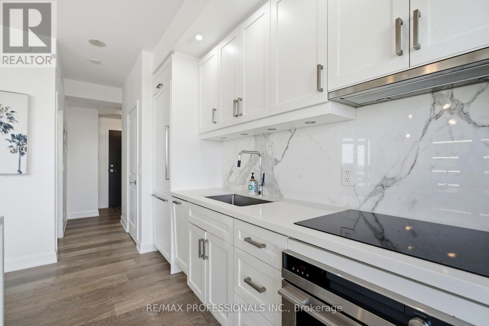 1904 - 33 Shore Breeze Drive, Toronto, Ontario  M8V 0G1 - Photo 7 - W13639220