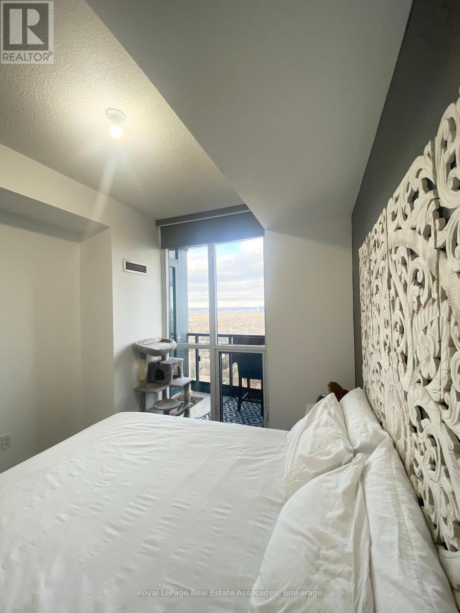 2701 - 9 Valhalla Inn Road, Toronto, Ontario  M9B 0B2 - Photo 12 - W13639226