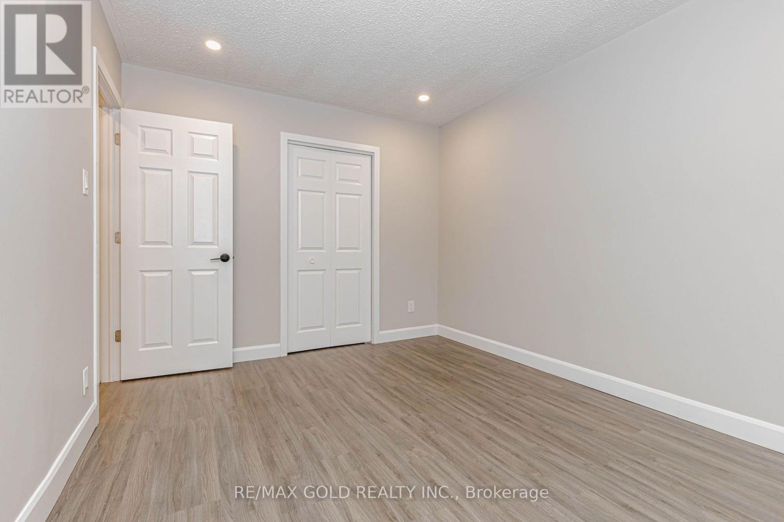 14 Flamingo Crescent, Brampton, Ontario  L6T 2G5 - Photo 40 - W13639286