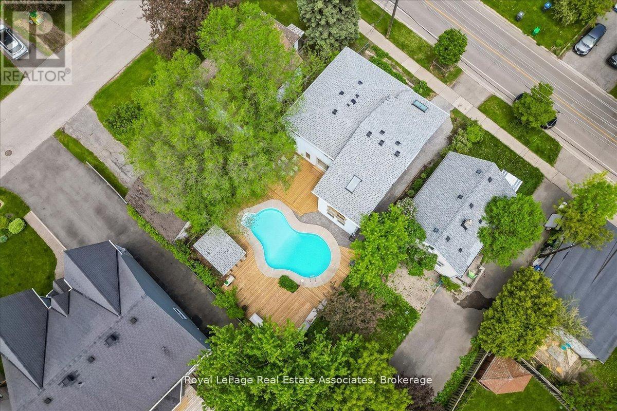 1168 CANTERBURY ROAD, Mississauga, Ontario