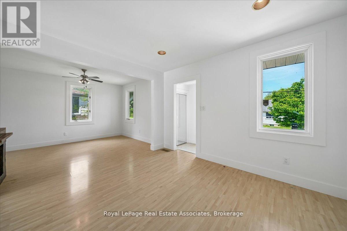 1168 Canterbury Road, Mississauga, Ontario  L5G 4A2 - Photo 10 - W13639294