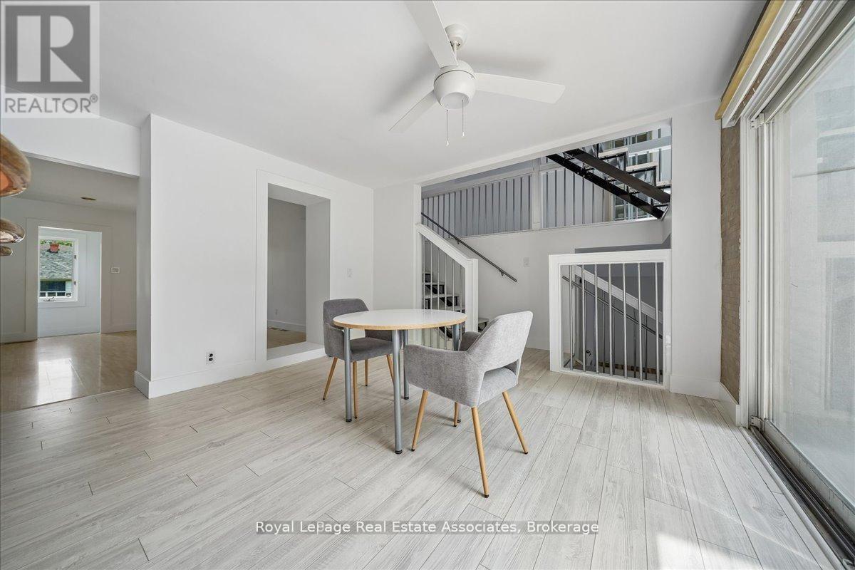 1168 Canterbury Road, Mississauga, Ontario  L5G 4A2 - Photo 14 - W13639294