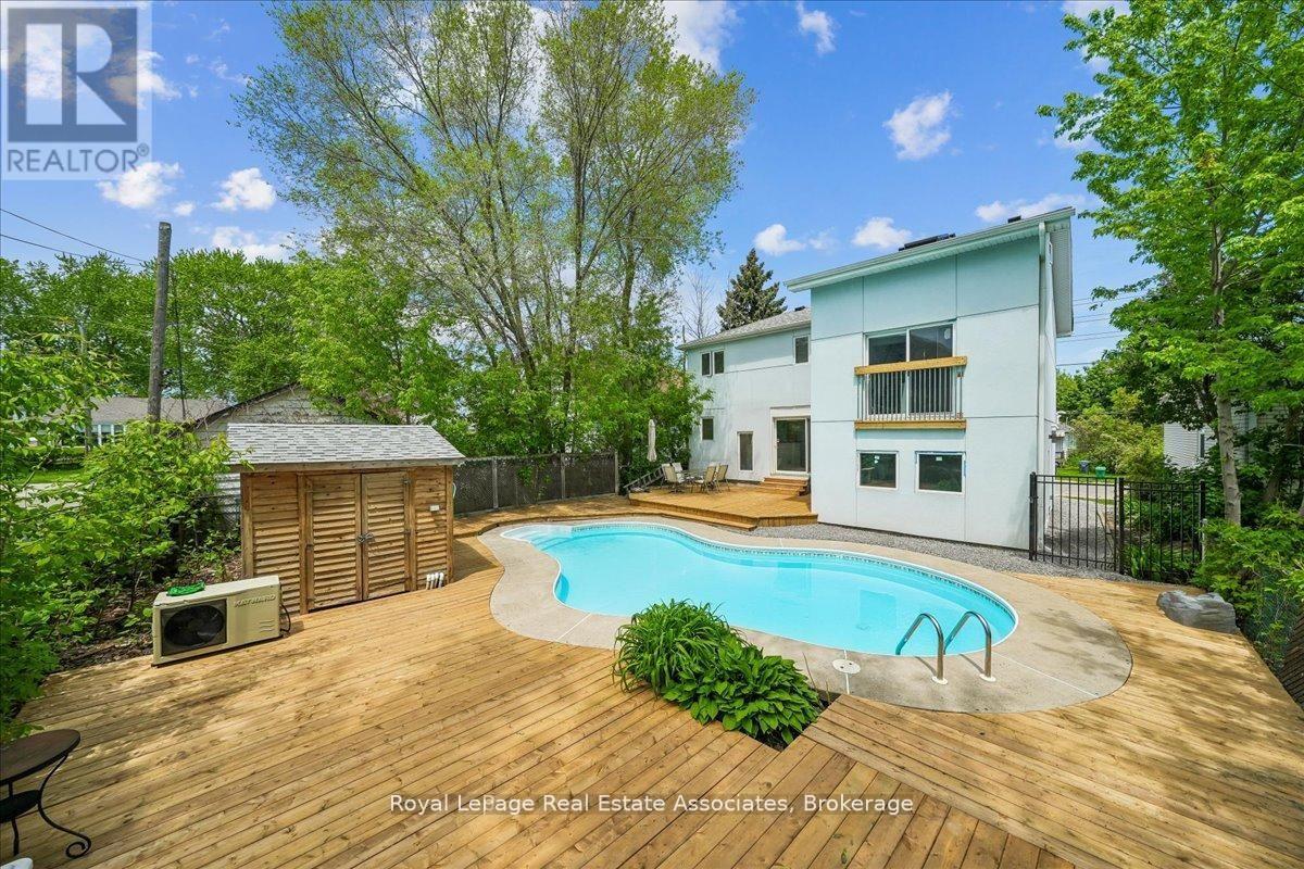 1168 Canterbury Road, Mississauga, Ontario  L5G 4A2 - Photo 3 - W13639294