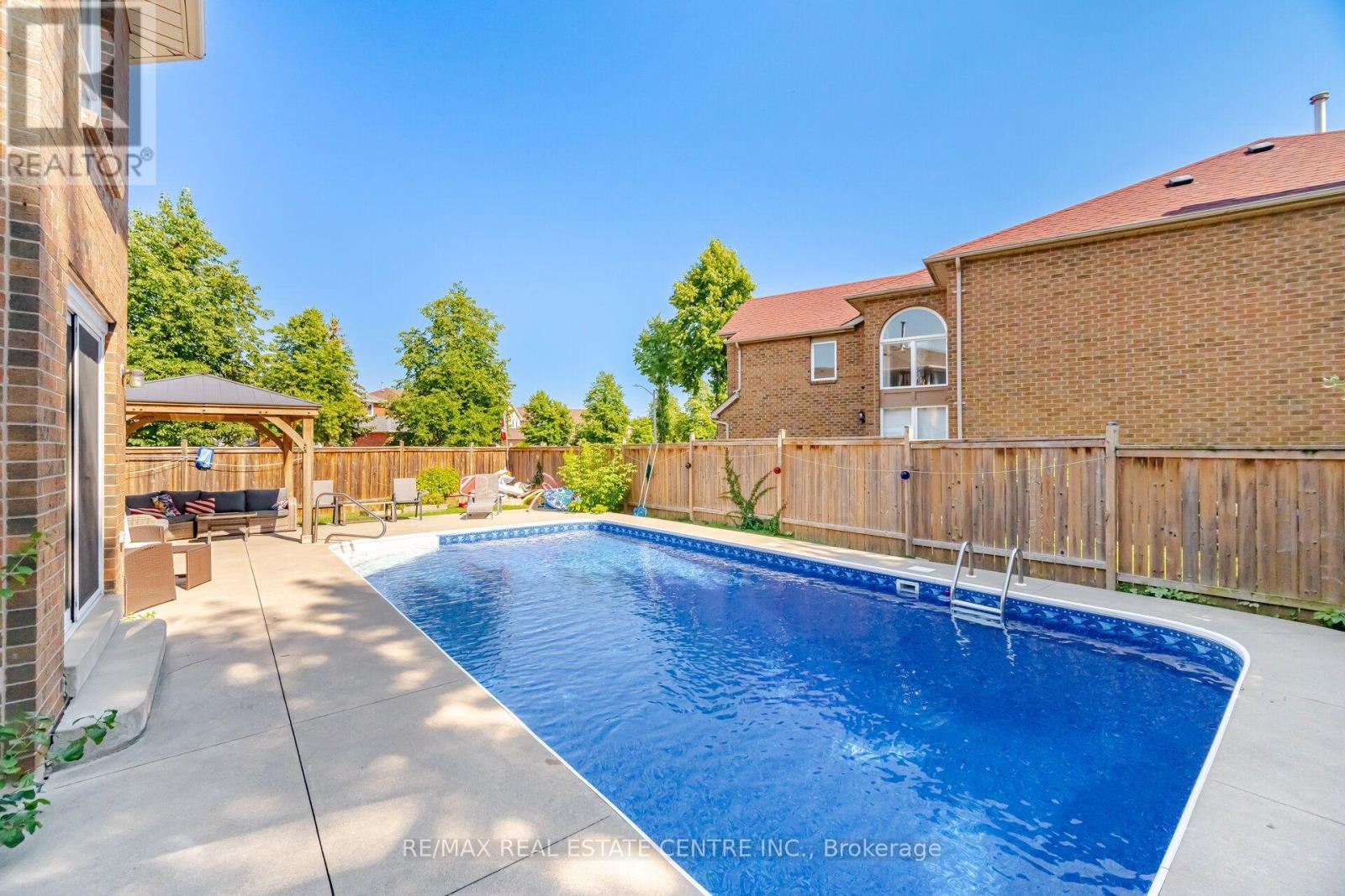 46 Butlermere Drive, Brampton, Ontario  L6Y 4R9 - Photo 38 - W13639336