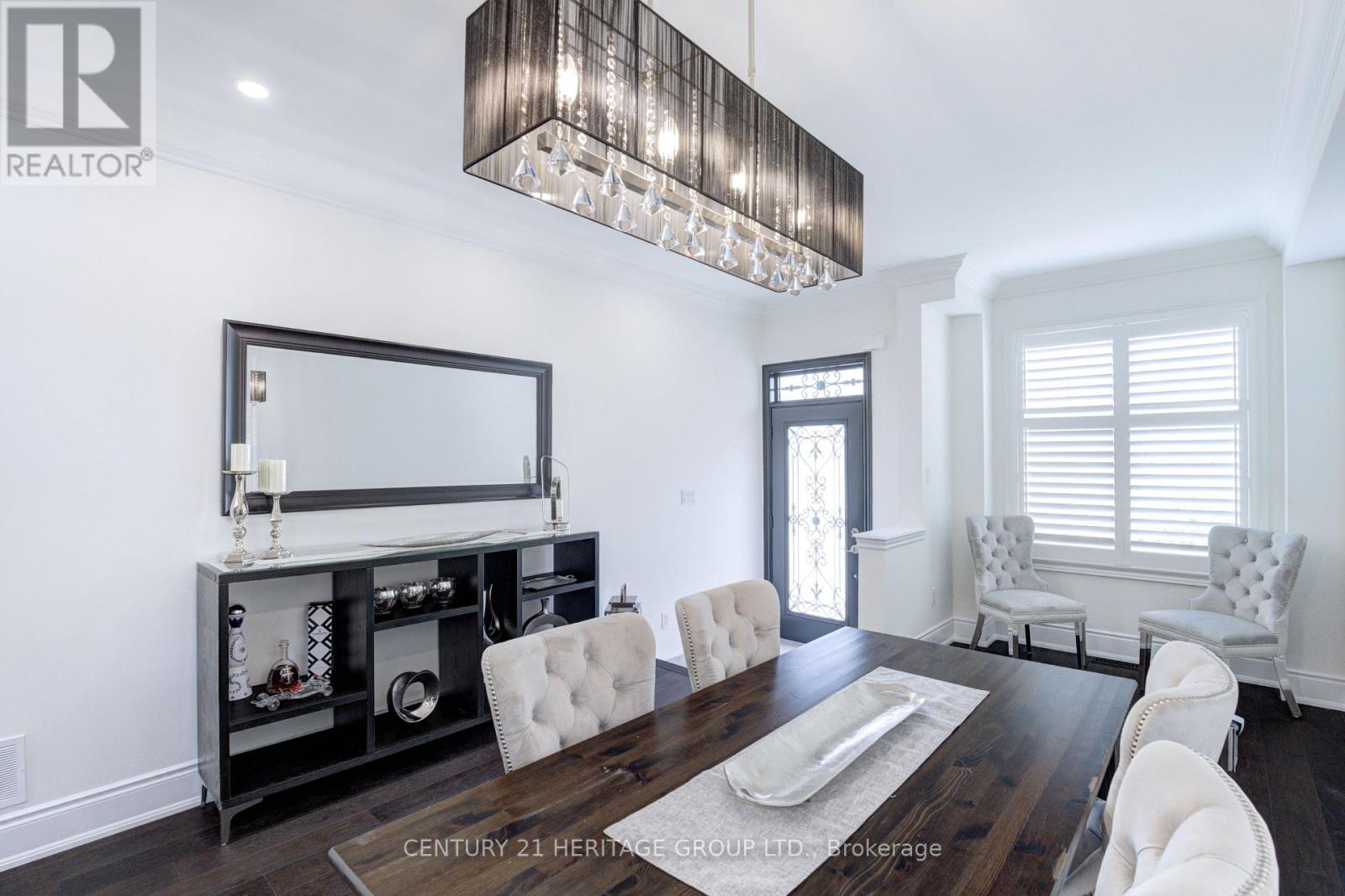 4 Accent Circle, Brampton, Ontario  L7A 0L2 - Photo 11 - W13639466