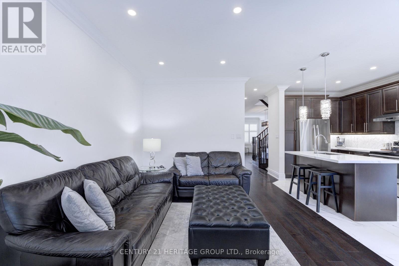 4 Accent Circle, Brampton, Ontario  L7A 0L2 - Photo 17 - W13639466