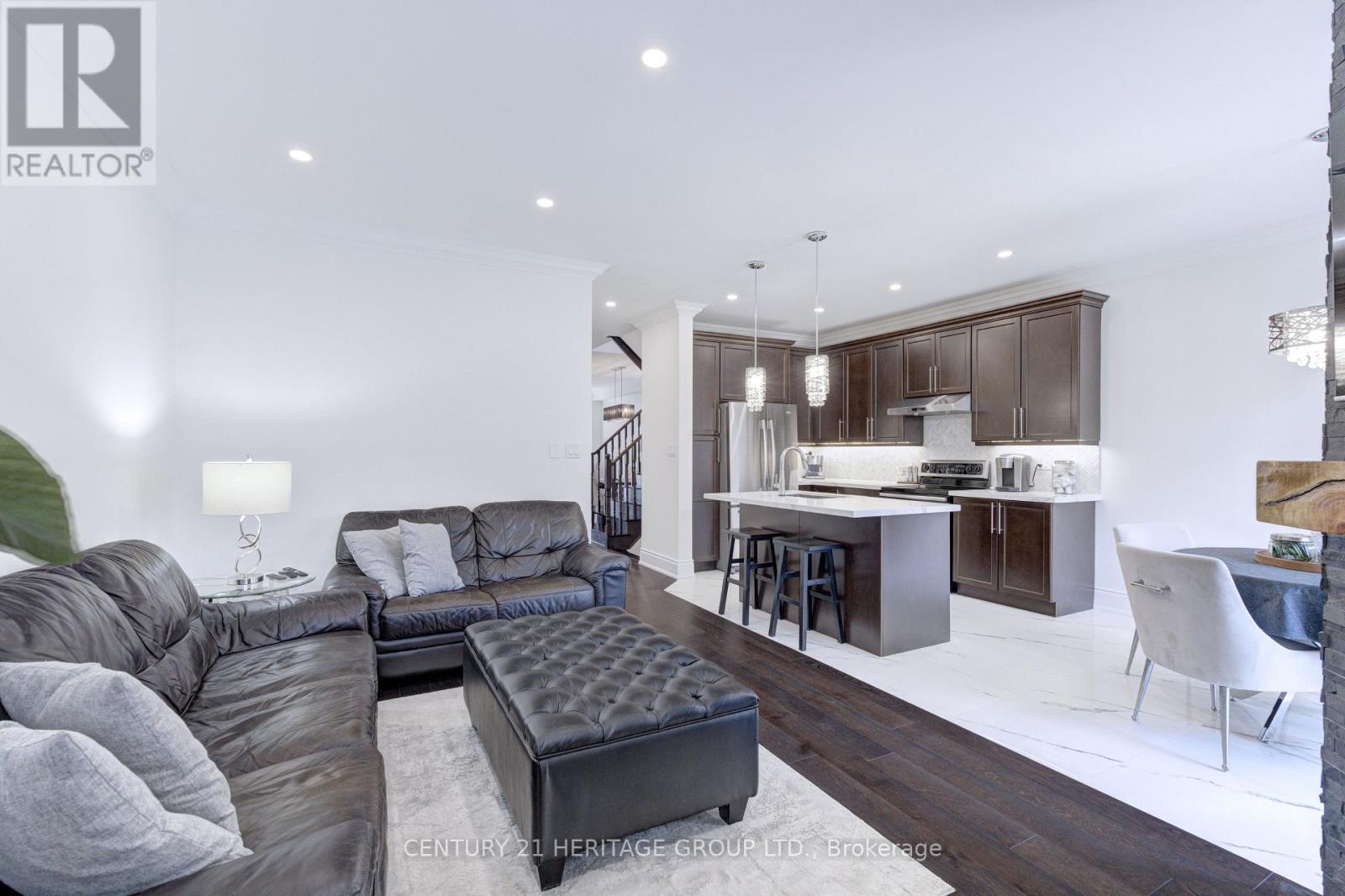4 Accent Circle, Brampton, Ontario  L7A 0L2 - Photo 18 - W13639466