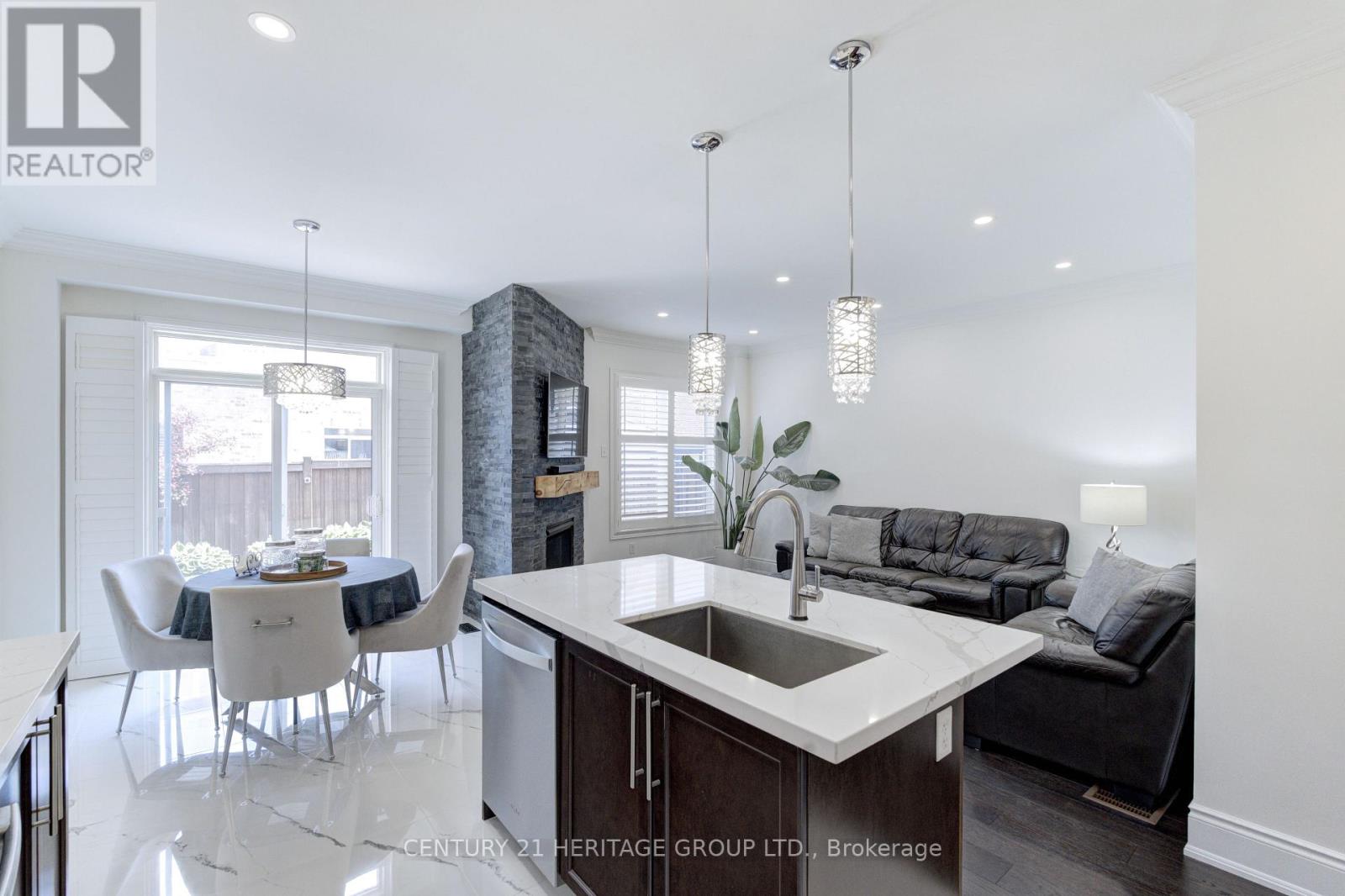 4 Accent Circle, Brampton, Ontario  L7A 0L2 - Photo 25 - W13639466