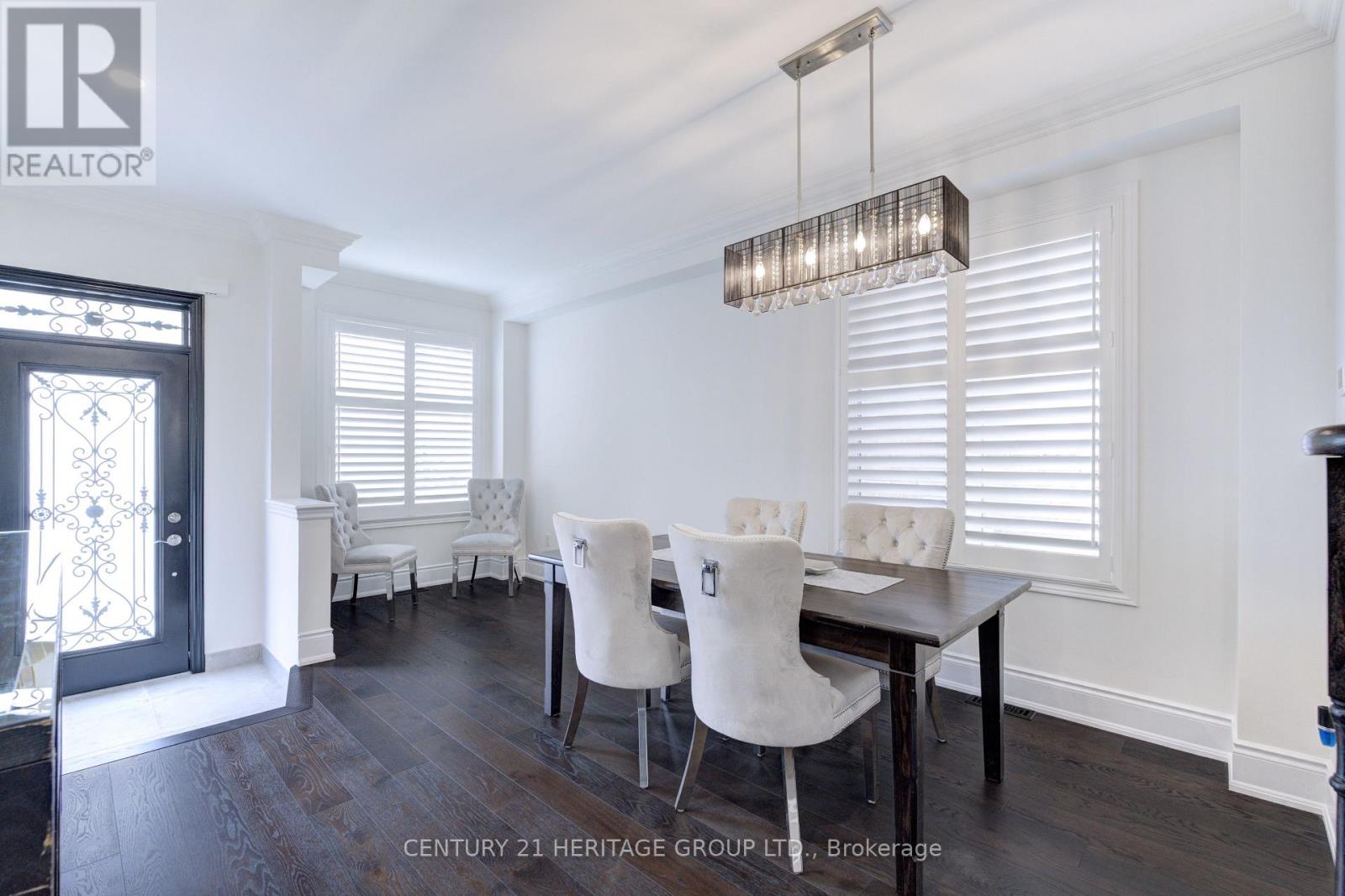 4 Accent Circle, Brampton, Ontario  L7A 0L2 - Photo 9 - W13639466