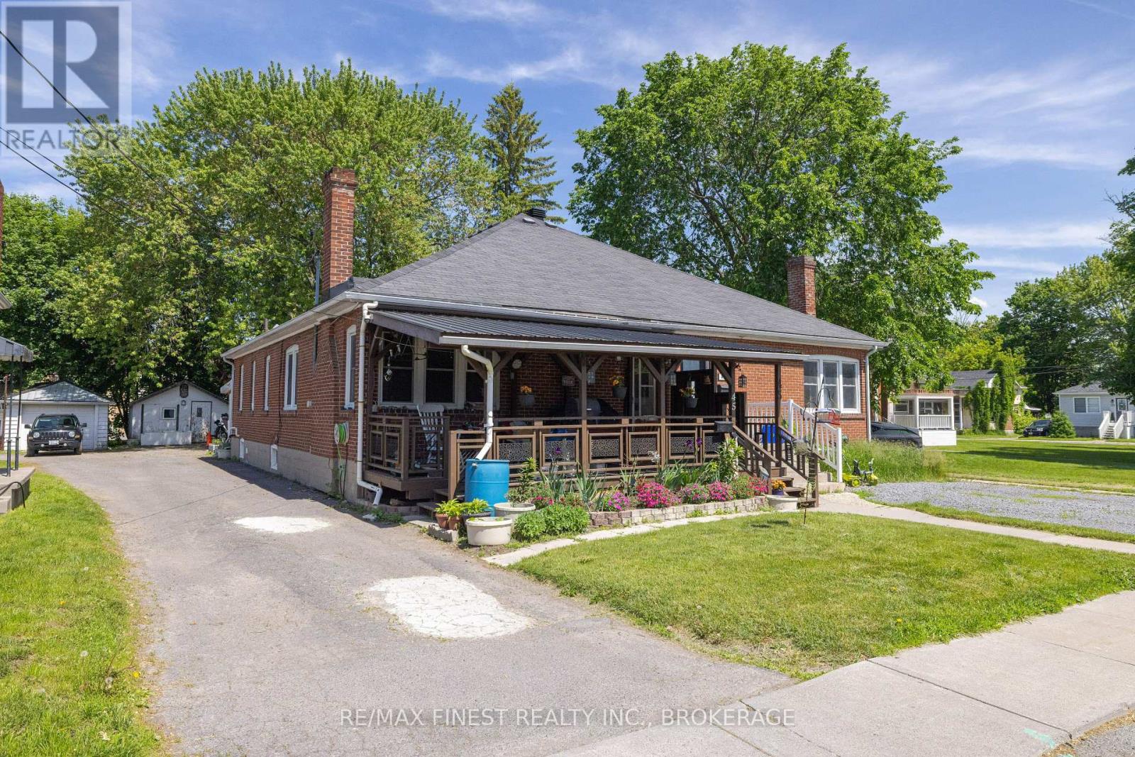 45 GRAHAM STREET W, Greater Napanee, Ontario