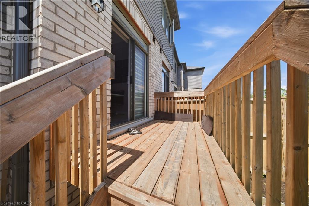 166 Deerpath Drive Unit# 32, Guelph, Ontario  N1K 0E2 - Photo 24 - 40852715