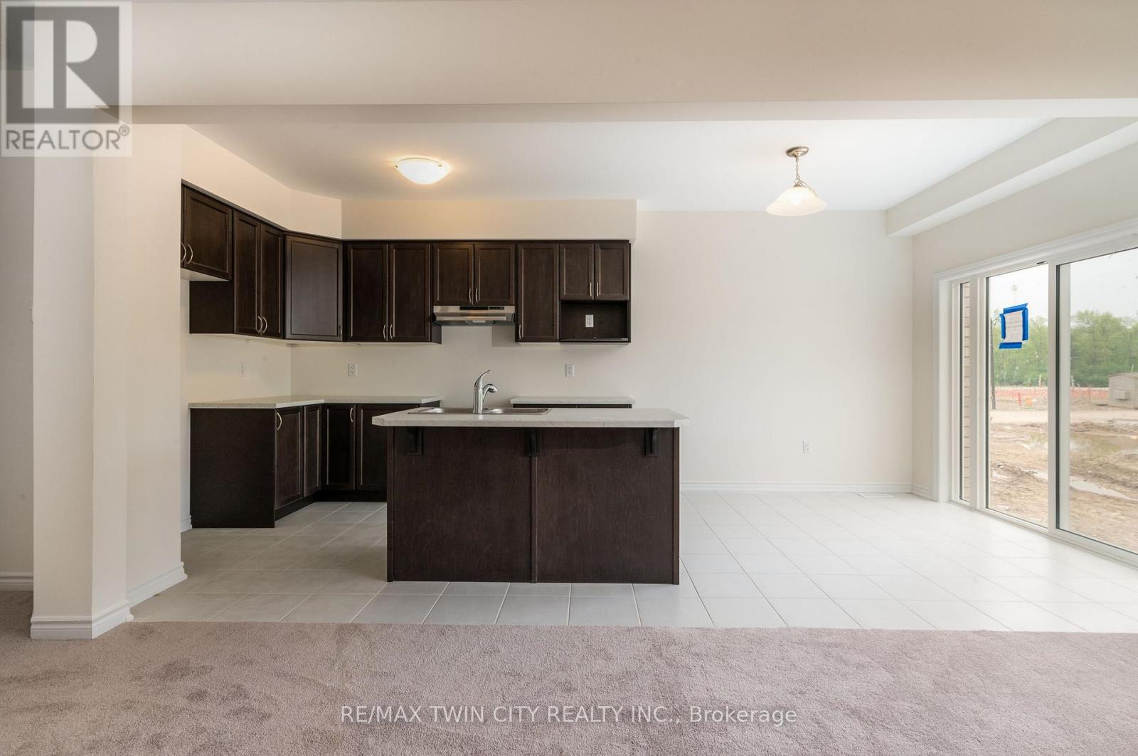 33 Dennis Avenue, Brantford, Ontario  N3V 0B9 - Photo 12 - X13639112