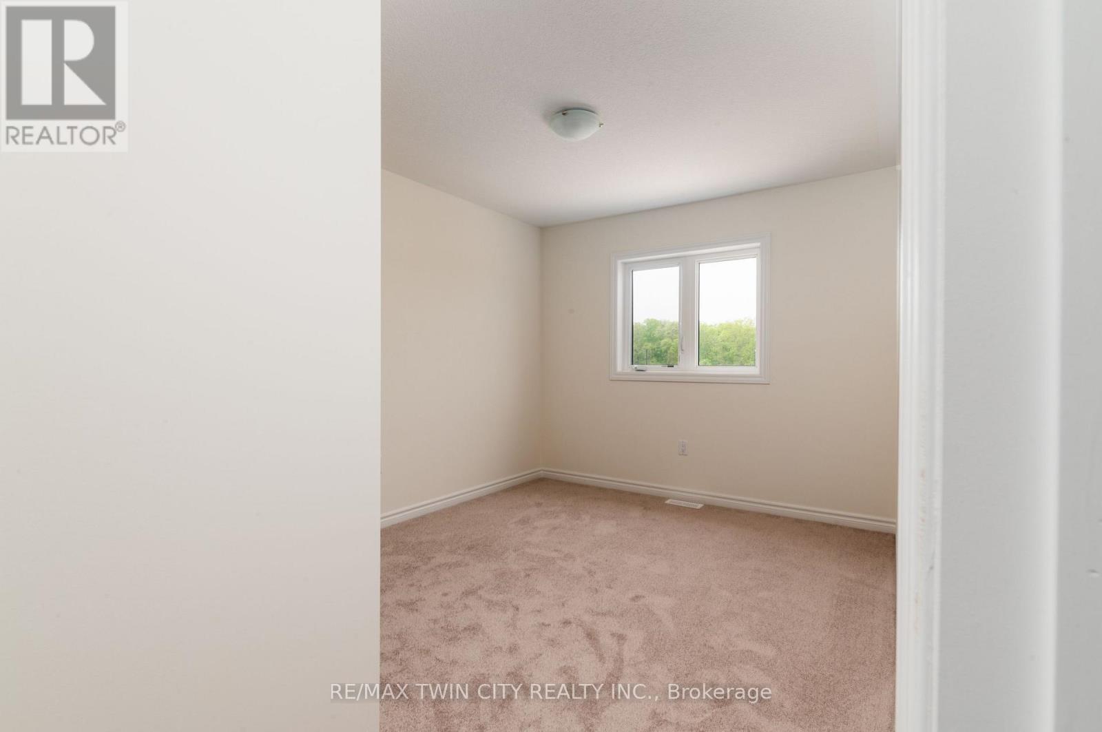 33 Dennis Avenue, Brantford, Ontario  N3V 0B9 - Photo 21 - X13639112