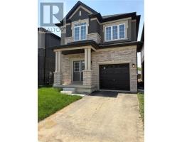33 DENNIS AVENUE, Brantford, Ontario