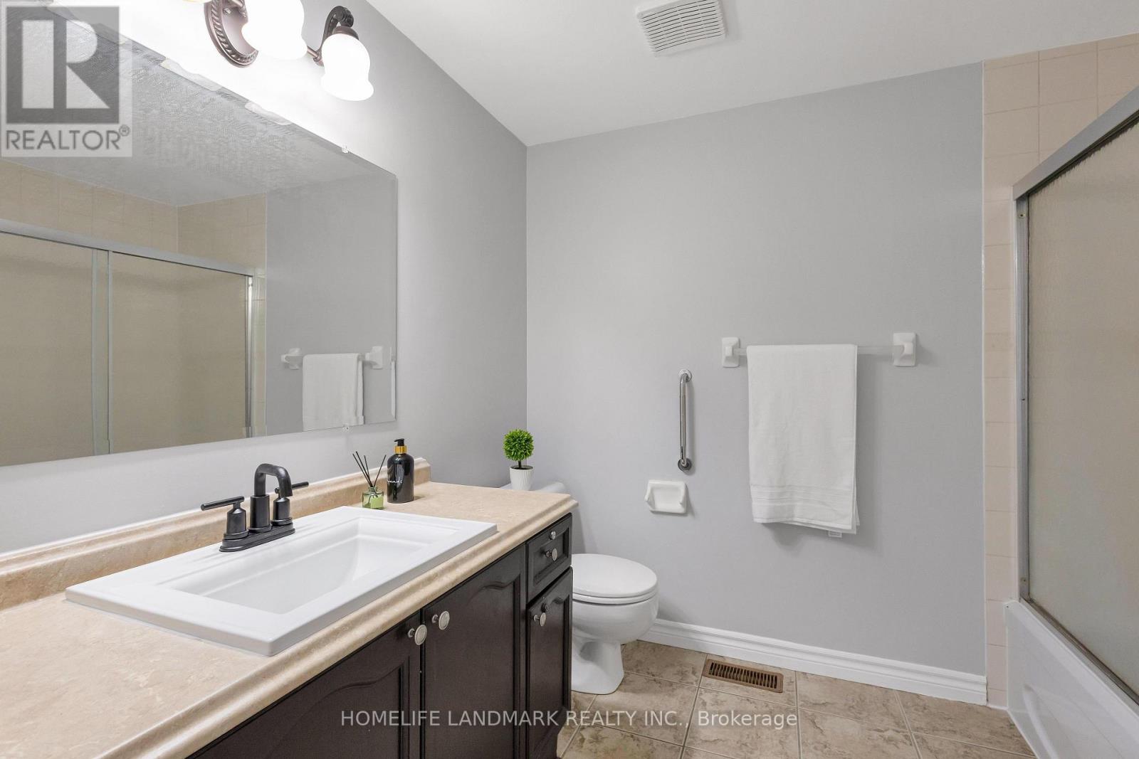 111 Oprington Court, Kitchener, Ontario  N2N 3E2 - Photo 15 - X13639214