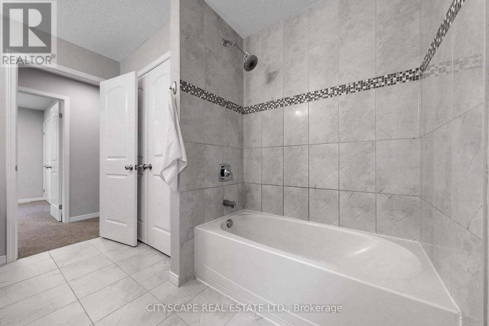 274 Buttonbush Street, Waterloo, Ontario  N2V 0B4 - Photo 39 - X13639406