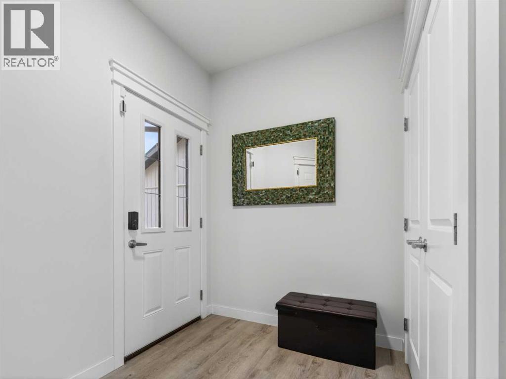 134 Hotchkiss Manor SE, Calgary, Alberta  T3S 0J5 - Photo 5 - A2321723