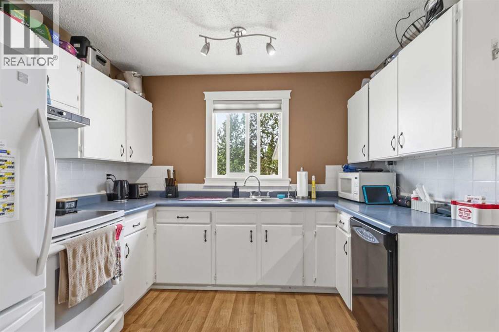 157 Rogers Crescent, Fort Mcmurray, Alberta  T9H 2W7 - Photo 23 - A2328508