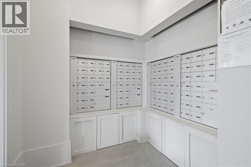 4040 Upper Middle Road Unit# 420, Burlington, Ontario  L7M 0H2 - Photo 6 - 40849451