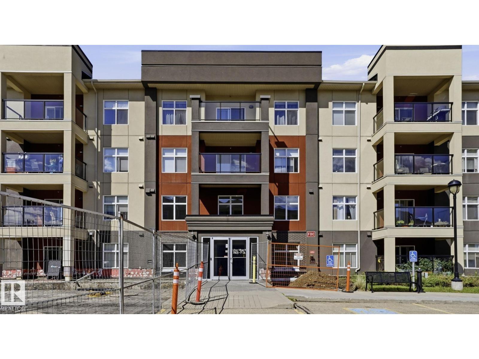 #361 7805 71 St NW, Edmonton, Alberta  T6B 3V6 - Photo 2 - E4502149
