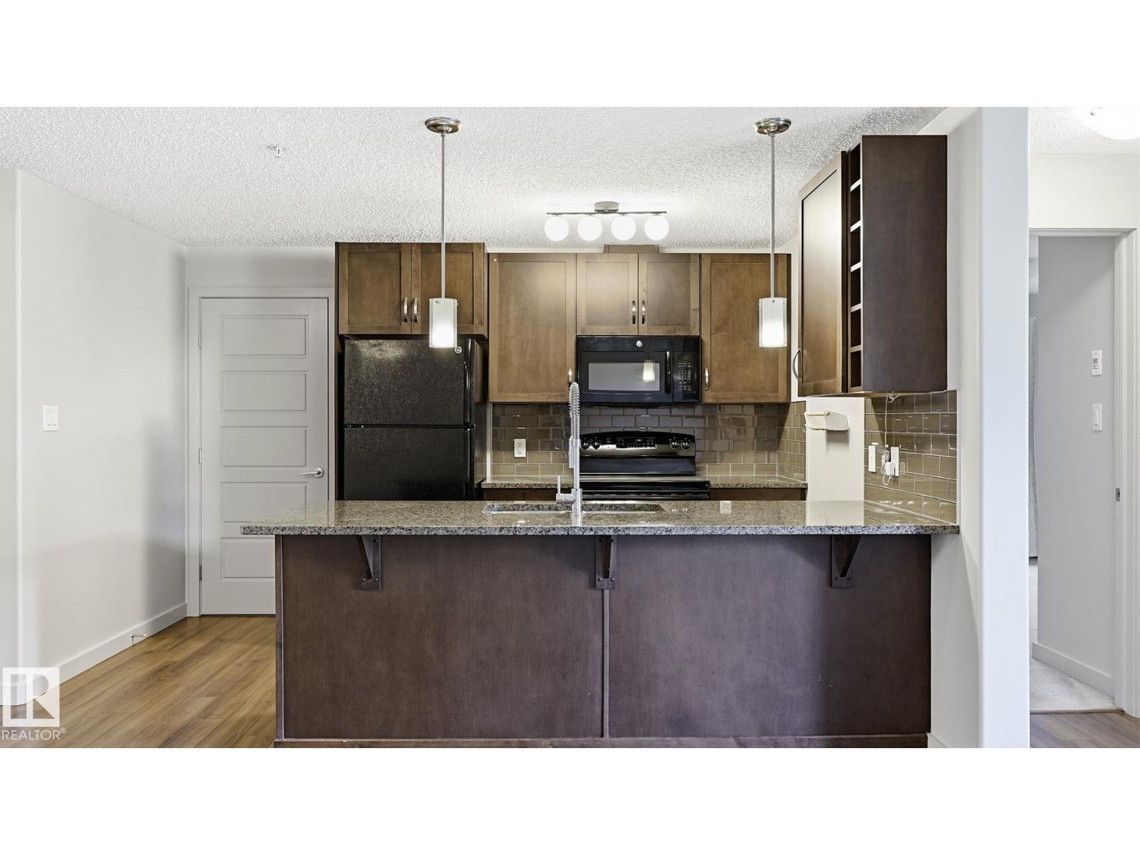 #361 7805 71 St NW, Edmonton, Alberta  T6B 3V6 - Photo 5 - E4502149