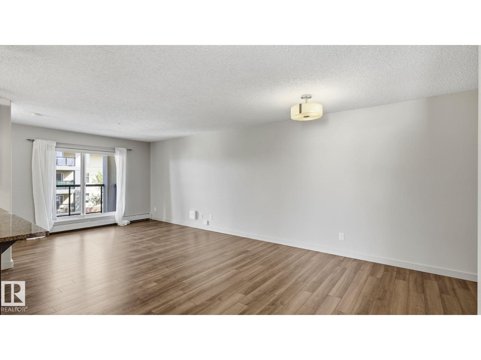 #361 7805 71 St NW, Edmonton, Alberta  T6B 3V6 - Photo 7 - E4502149