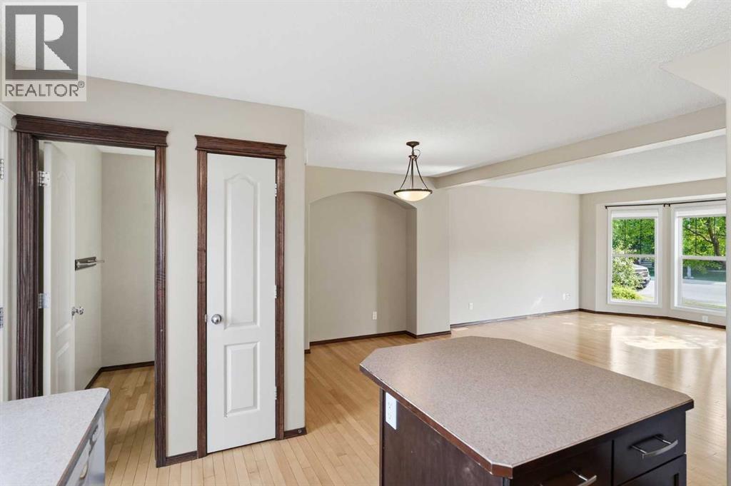 258 Cranberry Place SE, Calgary, Alberta  T3M 0G7 - Photo 8 - A2325641