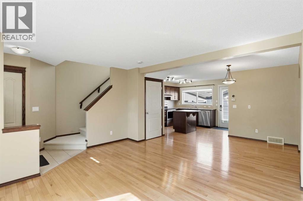258 Cranberry Place SE, Calgary, Alberta  T3M 0G7 - Photo 4 - A2325641