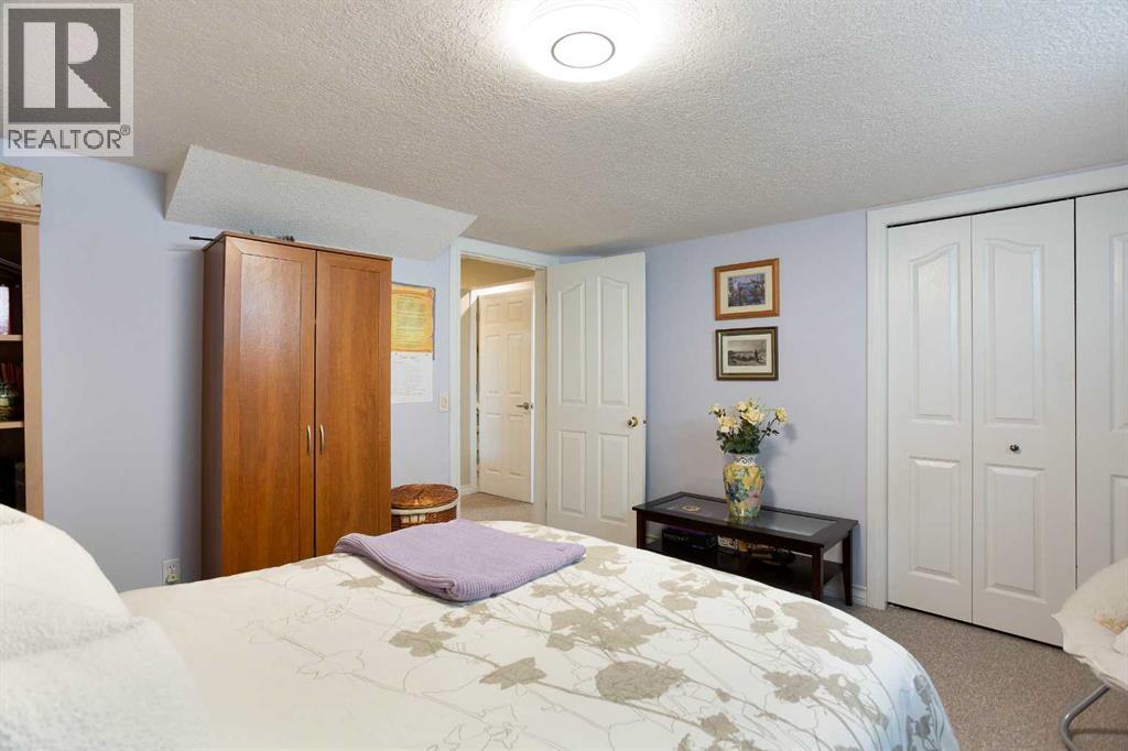 128 Waterstone Place SE, Airdrie, Alberta  T4B 2G1 - Photo 31 - A2331494