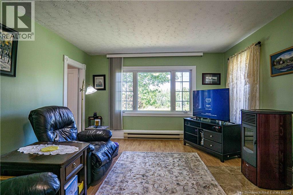 216 Route 102, Burton, New Brunswick  E2V 3A3 - Photo 10 - NB145355