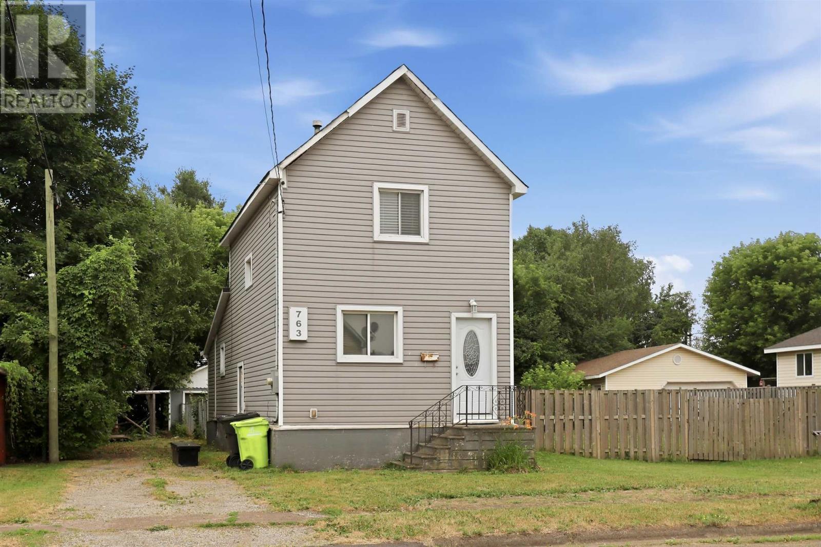 763 Dyment St, Sault Ste. Marie, Ontario  P6C 1E7 - Photo 23 - SM261907