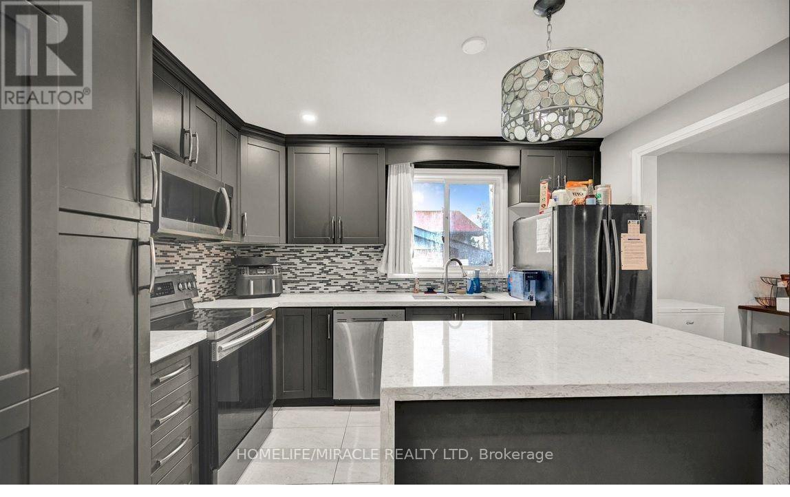 696 Sheppard Avenue, Pickering, Ontario  L1V 1G3 - Photo 10 - E13637938