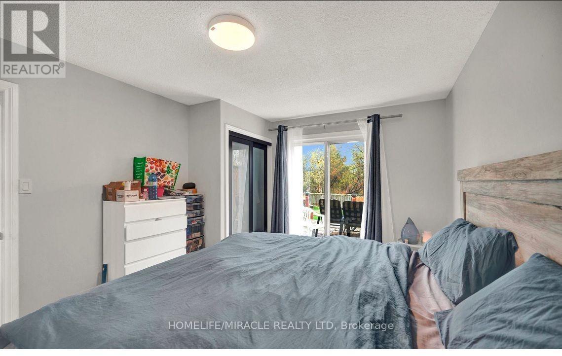 696 Sheppard Avenue, Pickering, Ontario  L1V 1G3 - Photo 14 - E13637938