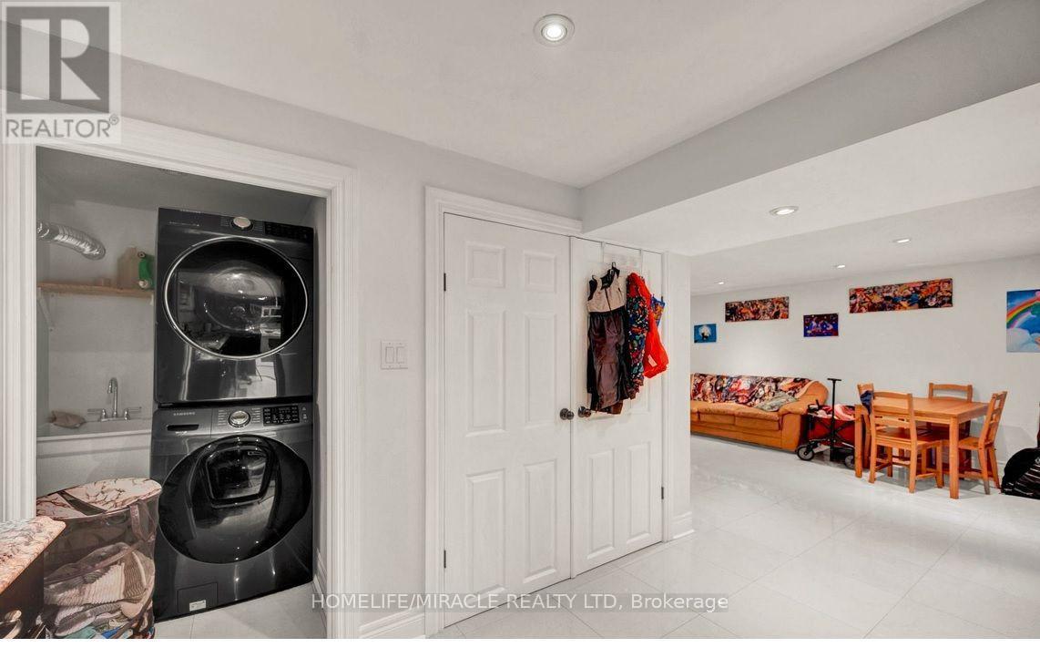 696 Sheppard Avenue, Pickering, Ontario  L1V 1G3 - Photo 21 - E13637938