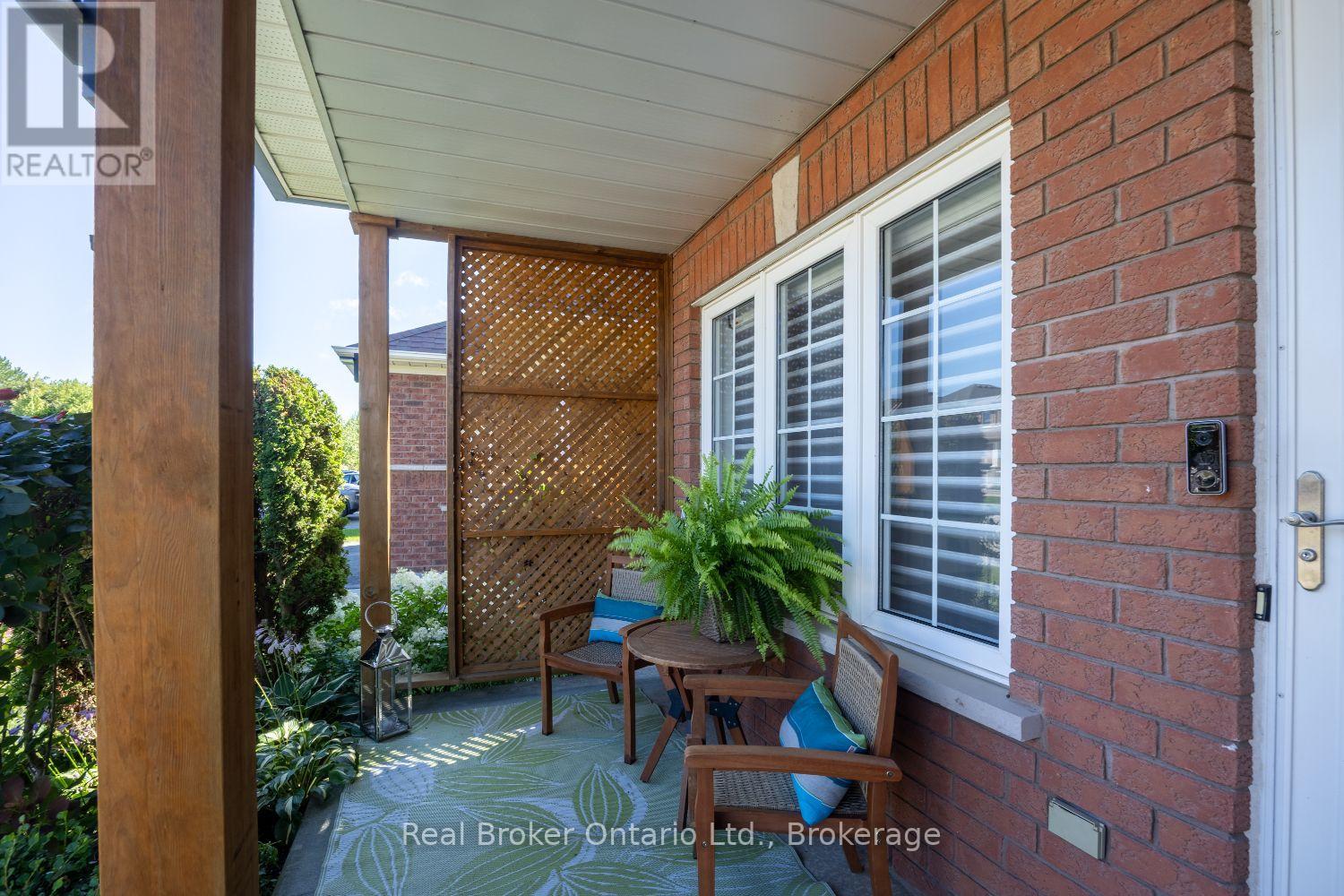 15 Frank Wheeler Avenue, Clarington, Ontario  L1E 3H5 - Photo 4 - E13639560